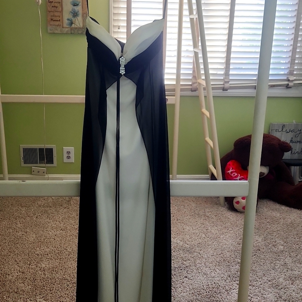 Formal dresd
